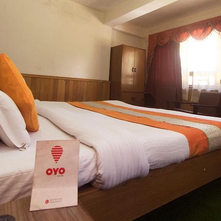 Oyo 10587 Vanjula Residency Ґанґток Екстер'єр фото